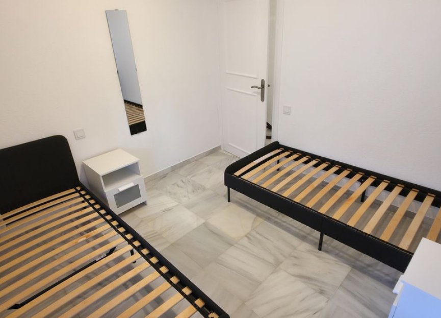 Resale - House - Townhouse - Estepona - Benamara