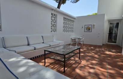 Resale - House - Townhouse - Estepona - Benamara