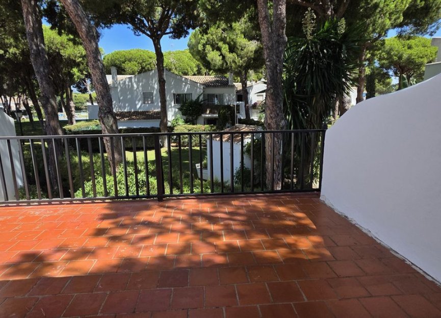 Resale - House - Townhouse - Estepona - Benamara