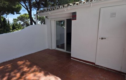Resale - House - Townhouse - Estepona - Benamara
