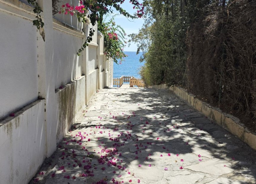 Resale - House - Townhouse - Estepona - Benamara