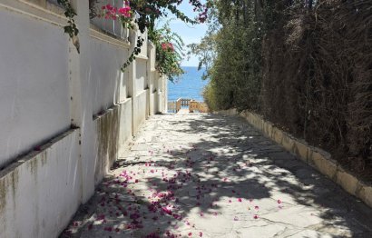 Resale - House - Townhouse - Estepona - Benamara