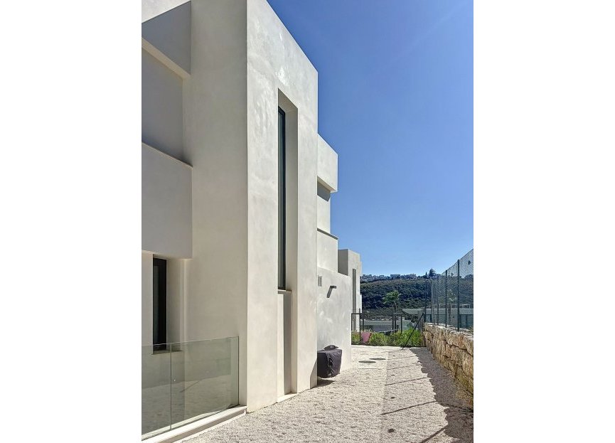 Resale - House - Detached Villa - Manilva - Manilva Centro