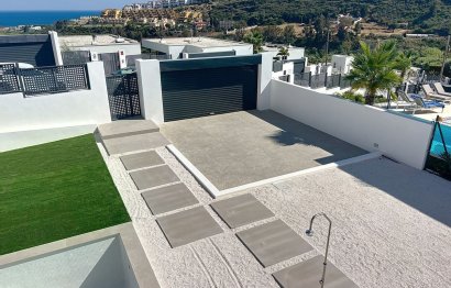 Resale - House - Detached Villa - Manilva - Manilva Centro