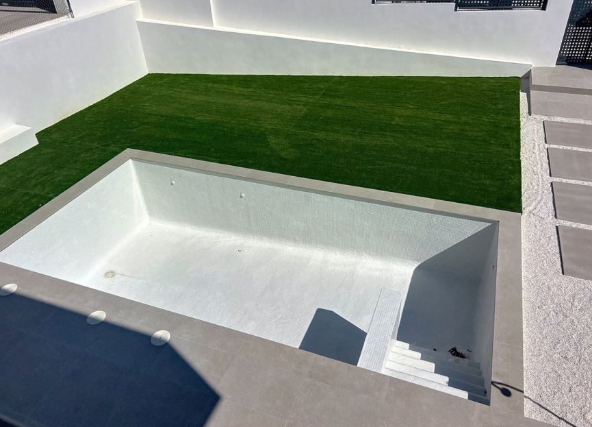 Resale - House - Detached Villa - Manilva - Manilva Centro