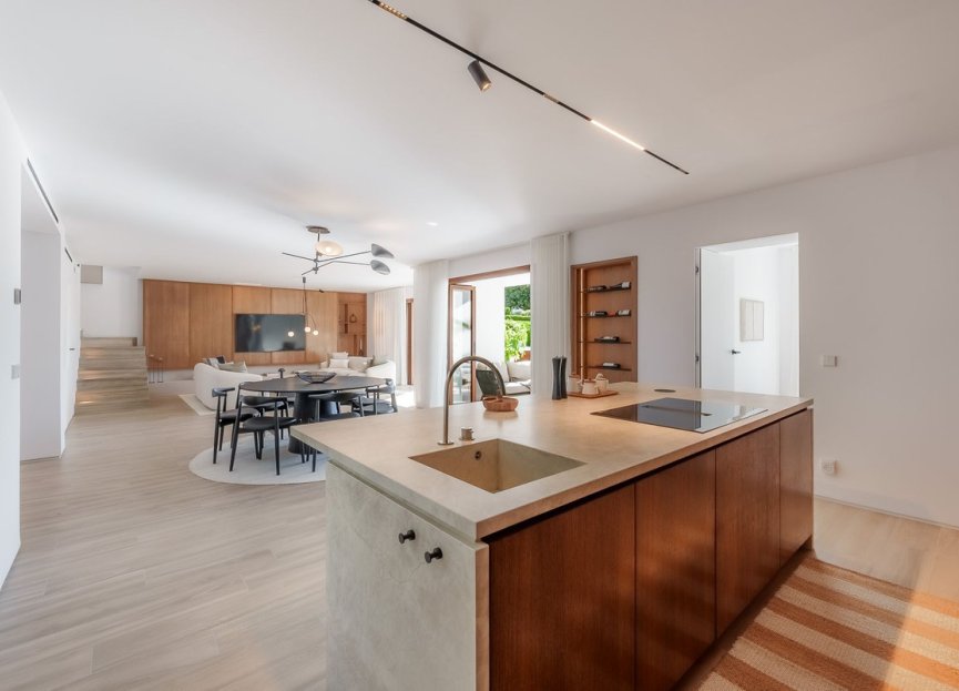 Resale - Ground floor apartment - Marbella - Nueva Andalucia