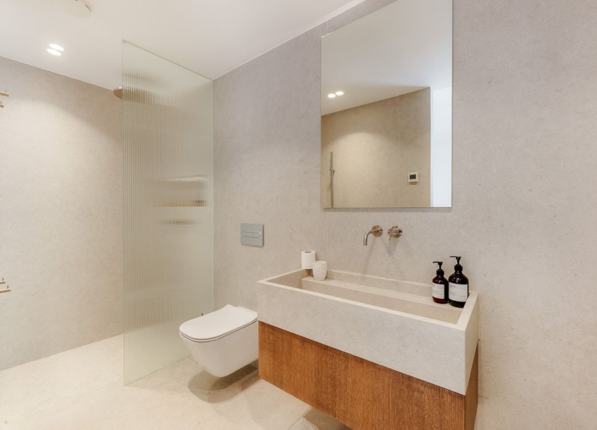 Resale - Ground floor apartment - Marbella - Nueva Andalucia