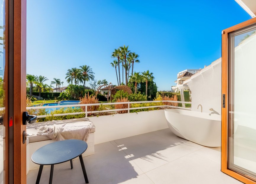 Resale - Ground floor apartment - Marbella - Nueva Andalucia