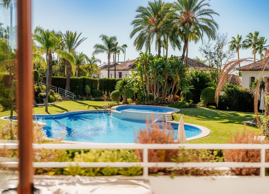 Resale - Ground floor apartment - Marbella - Nueva Andalucia