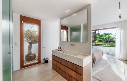 Resale - Ground floor apartment - Marbella - Nueva Andalucia