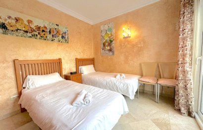 Reventa - Ground floor apartment - Estepona - Costalita