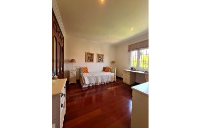 Resale - House - Detached Villa - Torremolinos - Torremolinos Centro