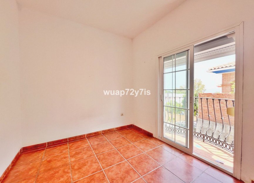Resale - House - Detached Villa - Benalmádena - Benalmadena Centro