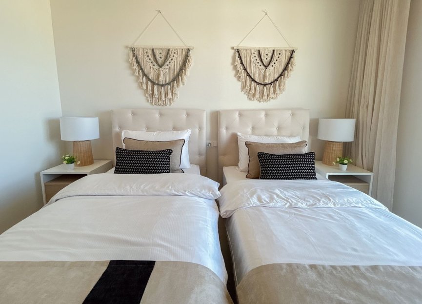 Resale - Apartment - Middle Floor Apartment - Casares - Casares Centro