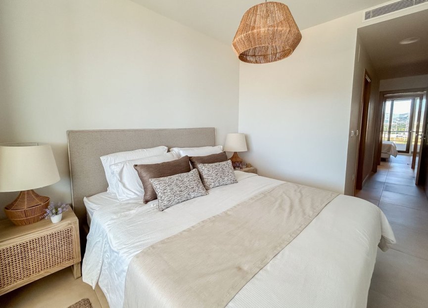 Resale - Apartment - Middle Floor Apartment - Casares - Casares Centro