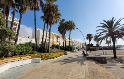 Resale - House - Detached Villa - Estepona - Estepona Centro