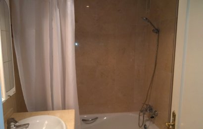 Resale - Apartment - Middle Floor Apartment - Marbella - Marbella Centro