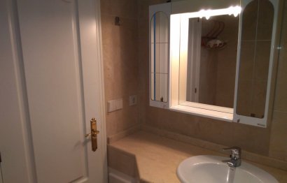 Resale - Apartment - Middle Floor Apartment - Marbella - Marbella Centro