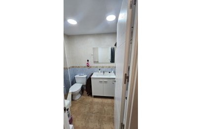 Resale - Ground floor apartment - Estepona - Estepona Centro