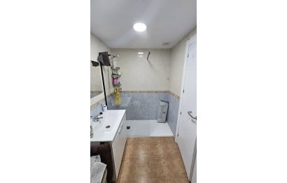 Resale - Ground floor apartment - Estepona - Estepona Centro