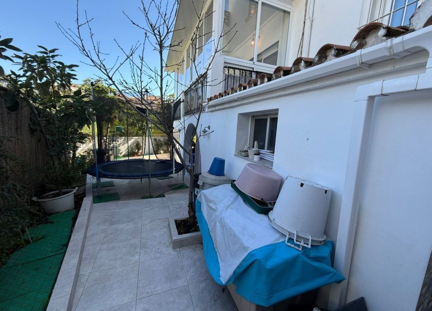 Resale - House - Townhouse - Estepona - Estepona Centro