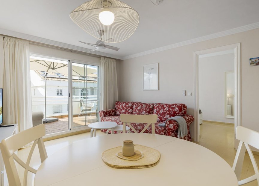 Resale - Apartment - Middle Floor Apartment - Marbella - Marbella Centro