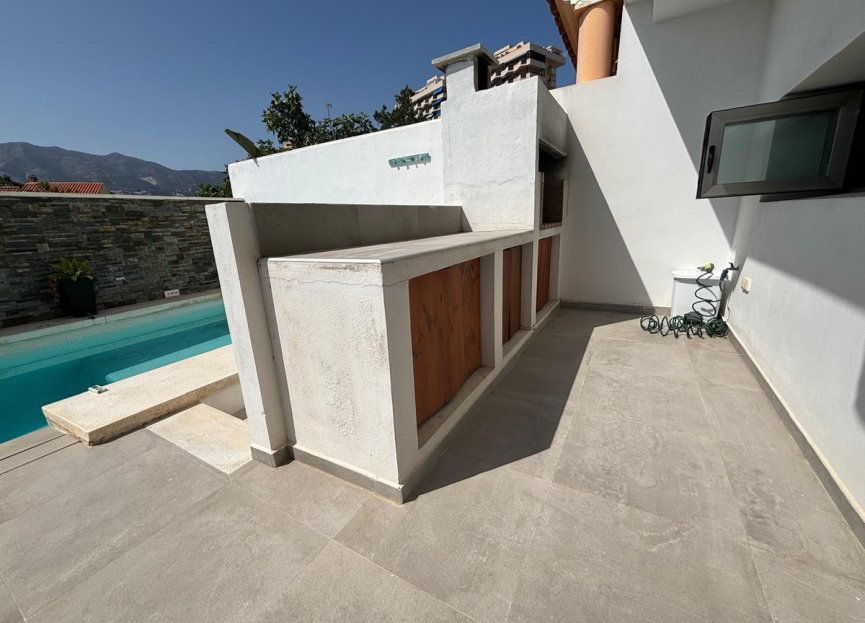 Resale - House - Detached Villa - Fuengirola - Fuengirola Centro