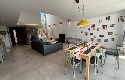 Resale - House - Detached Villa - Fuengirola - Fuengirola Centro