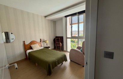 Resale - House - Detached Villa - Fuengirola - Fuengirola Centro