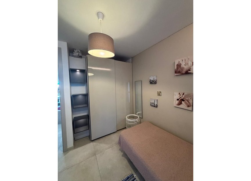 Resale - House - Detached Villa - Fuengirola - Fuengirola Centro