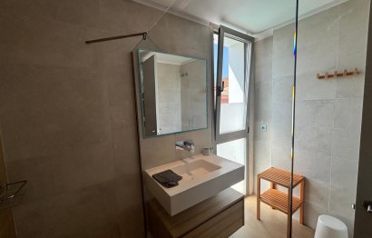 Resale - House - Detached Villa - Fuengirola - Fuengirola Centro