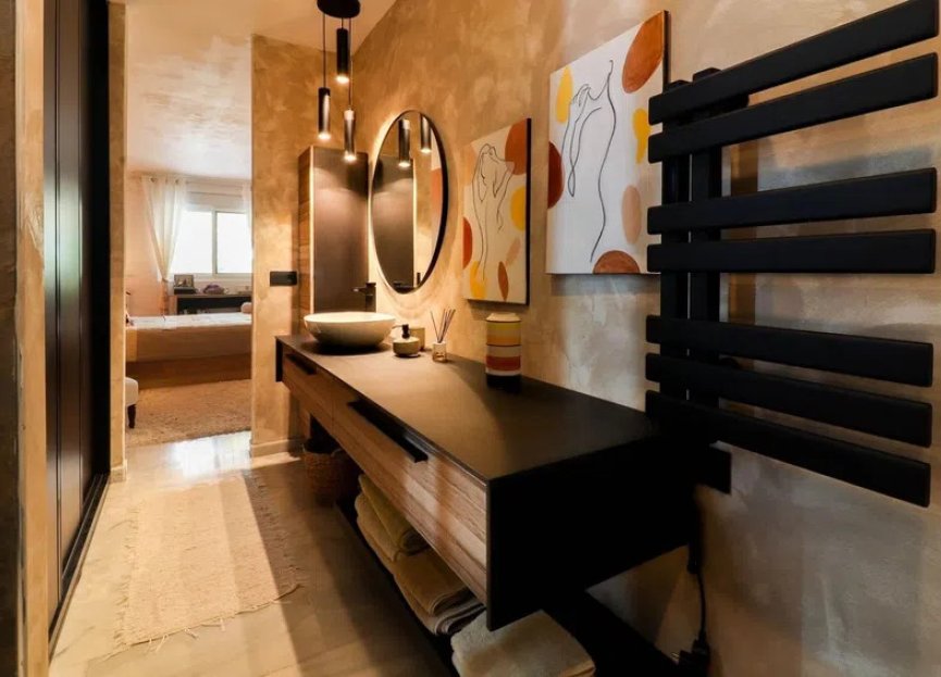 Resale - Apartment - Middle Floor Apartment - Marbella - Nueva Andalucia