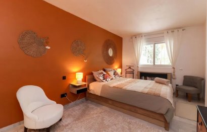 Resale - Apartment - Middle Floor Apartment - Marbella - Nueva Andalucia