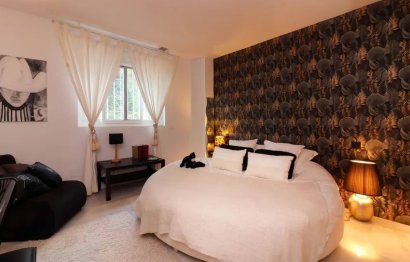 Resale - Apartment - Middle Floor Apartment - Marbella - Nueva Andalucia