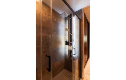 Resale - Apartment - Middle Floor Apartment - Marbella - Nueva Andalucia