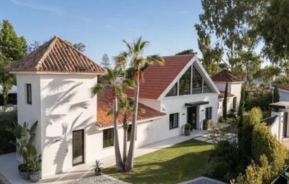 Resale - House - Detached Villa - Marbella - Puerto Banús