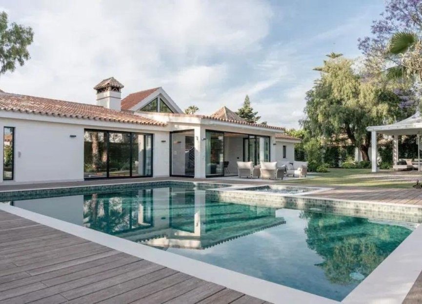 Resale - House - Detached Villa - Marbella - Puerto Banús