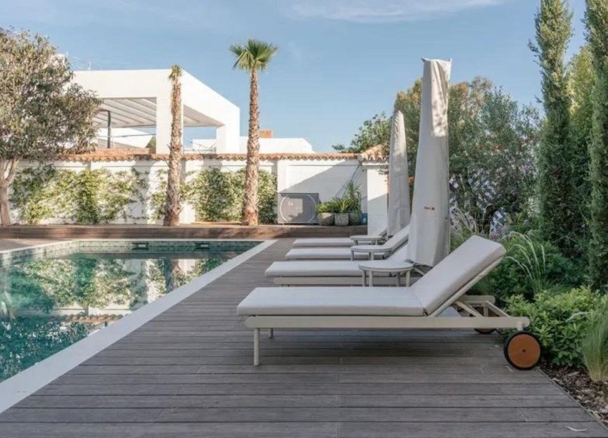 Resale - House - Detached Villa - Marbella - Puerto Banús