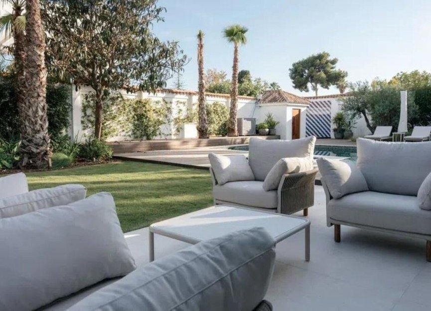 Resale - House - Detached Villa - Marbella - Puerto Banús