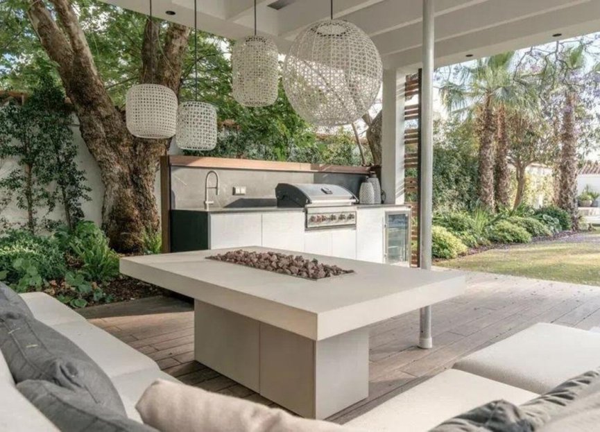 Resale - House - Detached Villa - Marbella - Puerto Banús