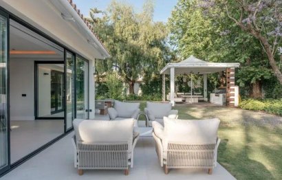 Resale - House - Detached Villa - Marbella - Puerto Banús