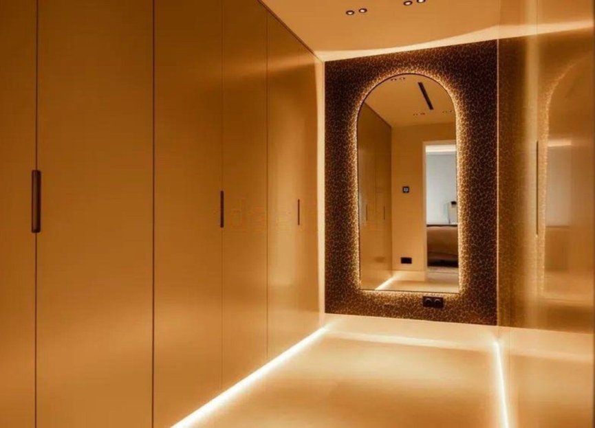 Resale - House - Detached Villa - Marbella - Puerto Banús