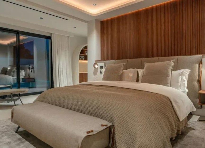 Resale - House - Detached Villa - Marbella - Puerto Banús