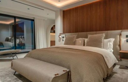 Resale - House - Detached Villa - Marbella - Puerto Banús