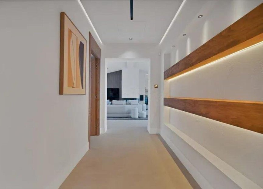 Resale - House - Detached Villa - Marbella - Puerto Banús