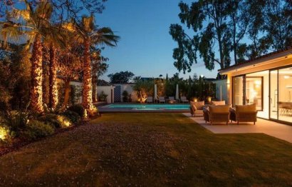 Resale - House - Detached Villa - Marbella - Puerto Banús