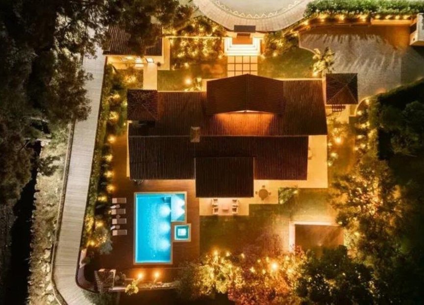 Resale - House - Detached Villa - Marbella - Puerto Banús