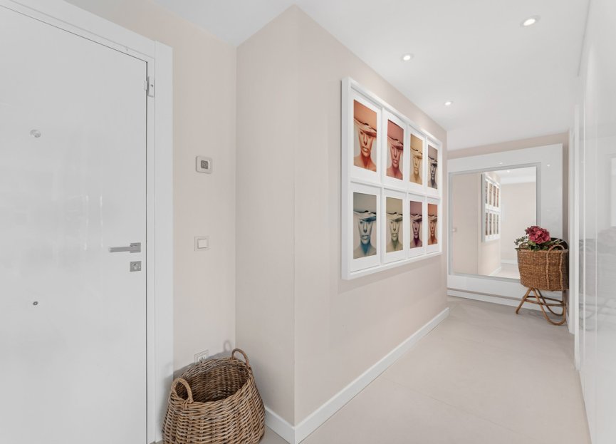 Resale - Apartment - Middle Floor Apartment - Marbella - The Golden Mile