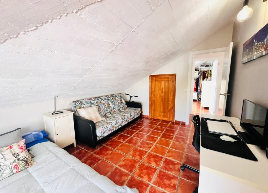 Resale - Apartment - Penthouse - Marbella - Marbella Centro