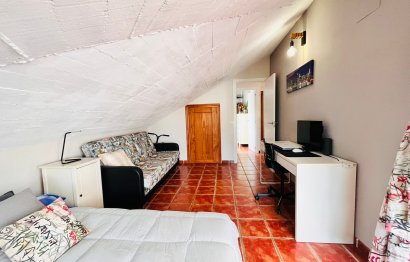 Resale - Apartment - Penthouse - Marbella - Marbella Centro